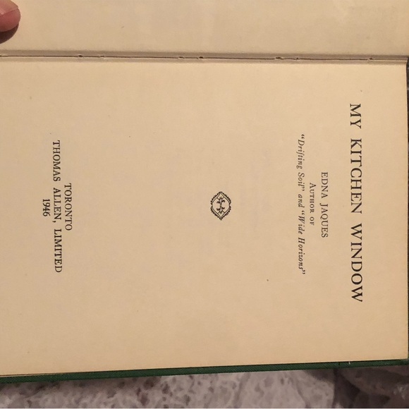 Vintage 'My Kitchen Window' Book by Edna Jaques - Picture 4 of 8